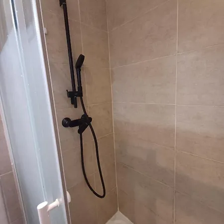 Ferienwohnung Super F2 A 5Mn Aeroport D'Orly Parking Prive Gratuit Paray-Vieille-Poste Exterior foto